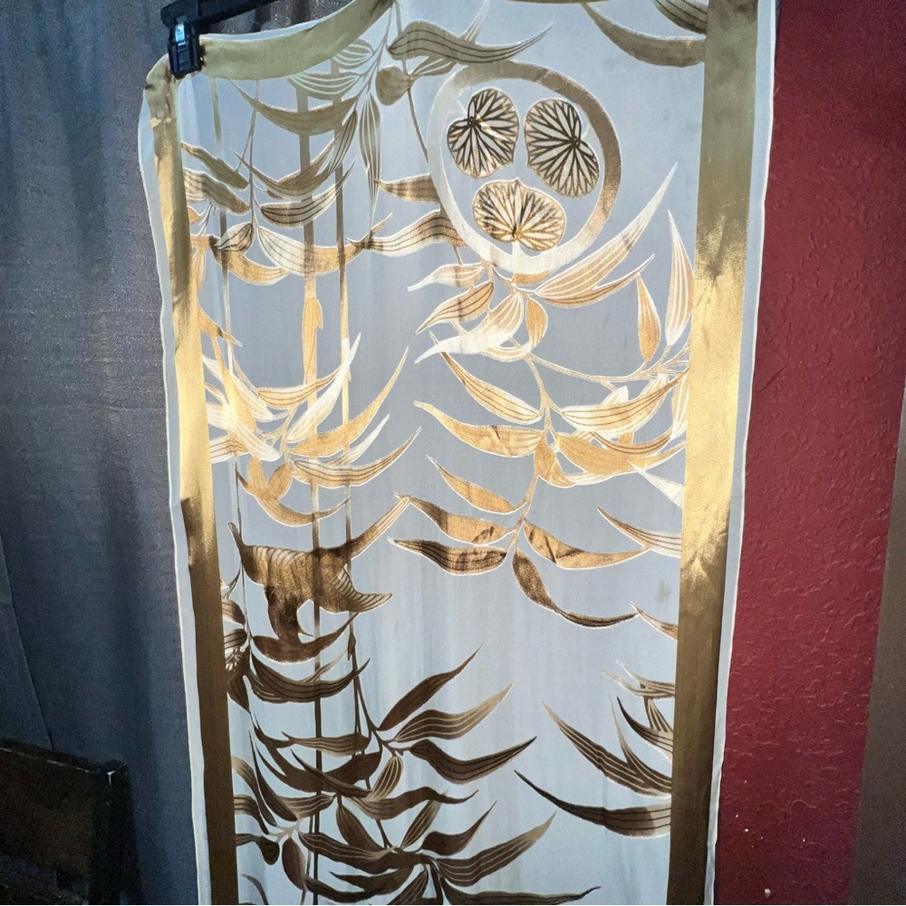 Met Metropolitan Museum Art Japanese Gold Bird Scarf Silk